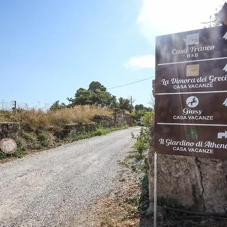 Dimora Dei Greci
